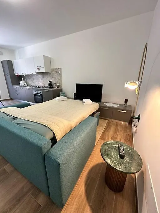 Poppy House Apartment Fiumicino