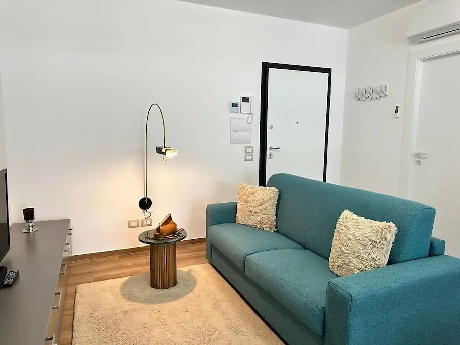 Poppy House Apartment Fiumicino