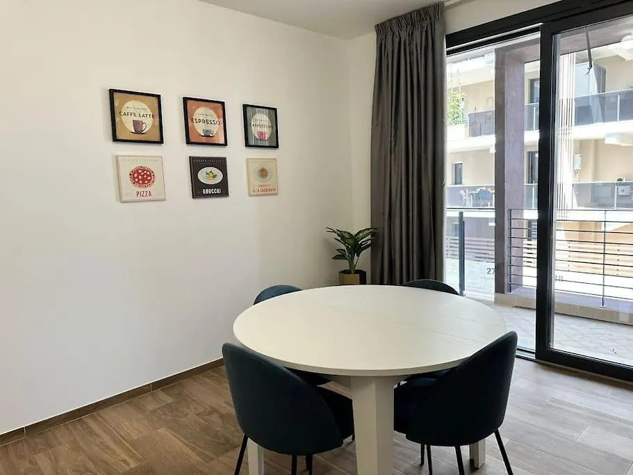 Poppy House Apartment Fiumicino